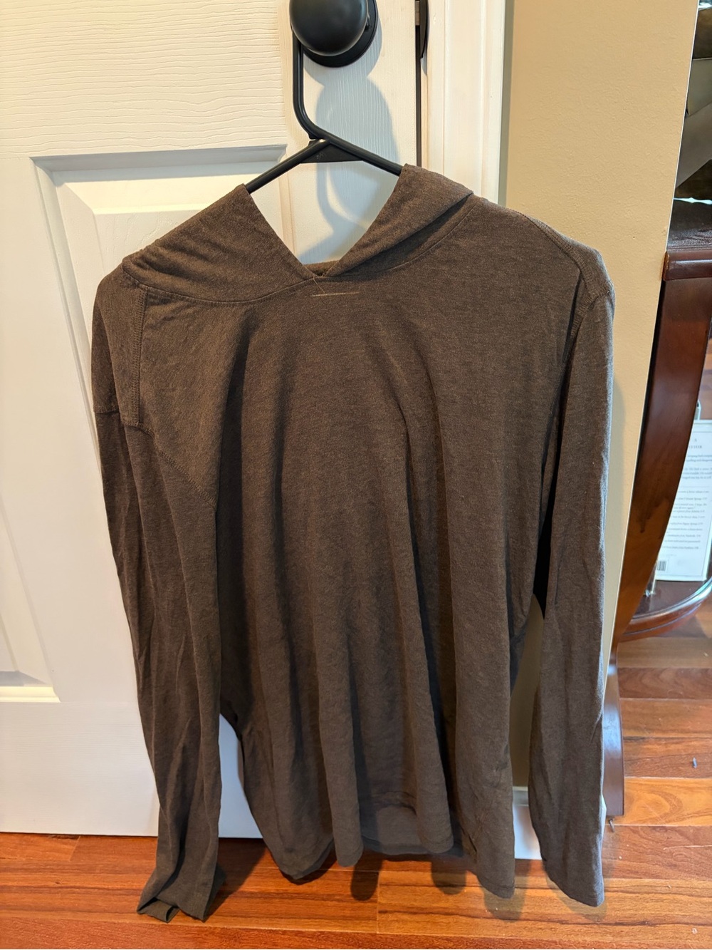 Prana Men's Long-Sleeve Hooded Shirt - Brown - size LG